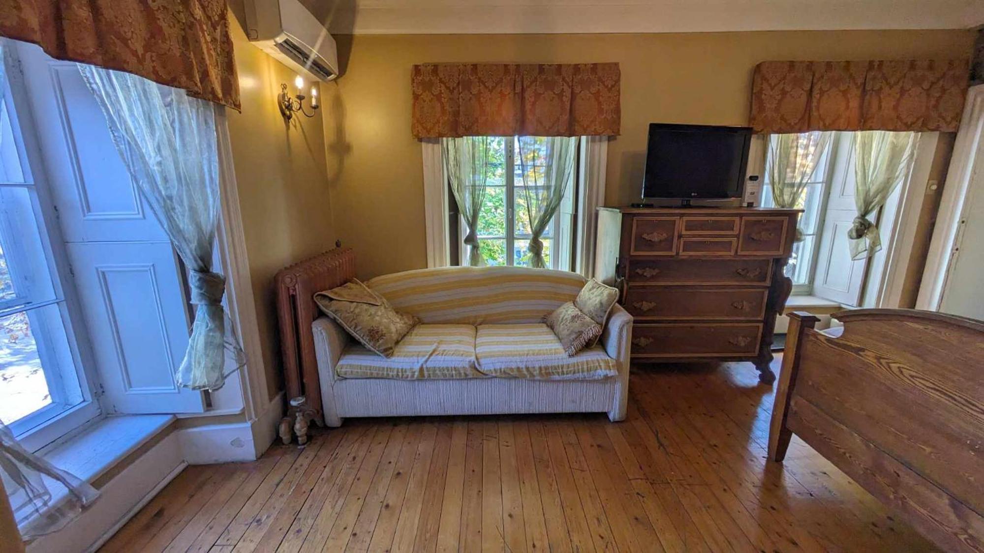 La Maison Rousseau Hotell Montmagny Rom bilde