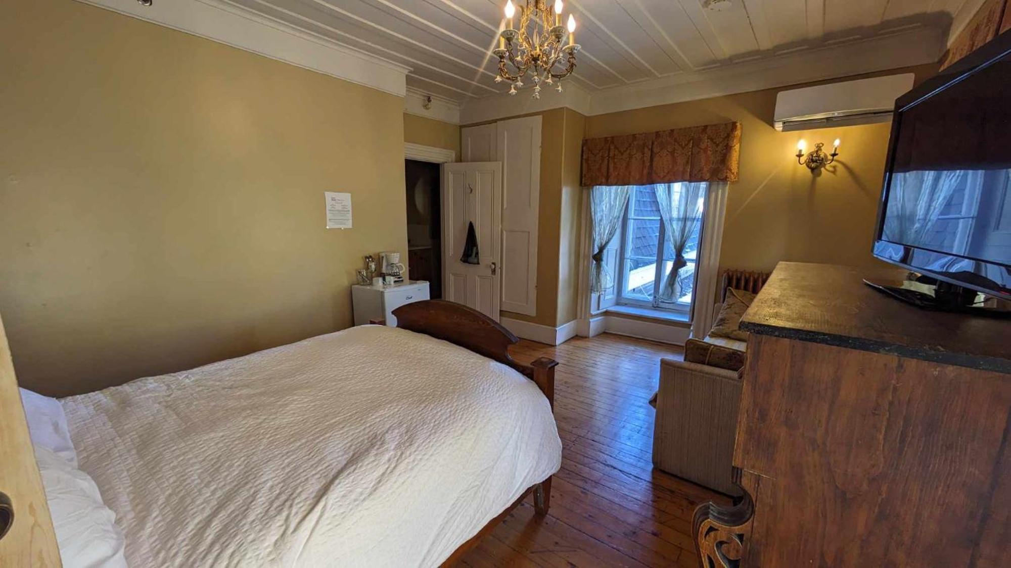 La Maison Rousseau Hotell Montmagny Rom bilde